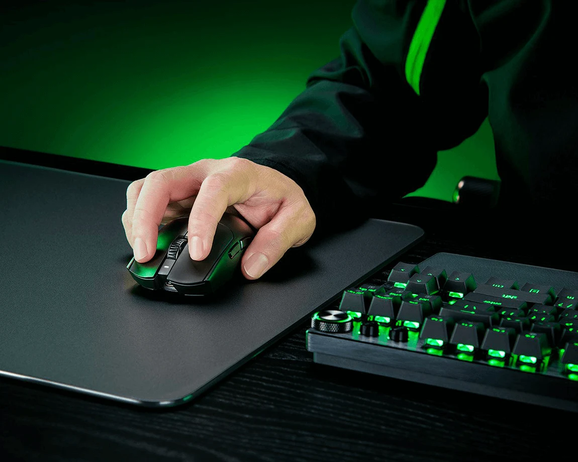 Viper V3 Hyperspeed Draadloze Gaming Muis - Razer - productfoto 2
