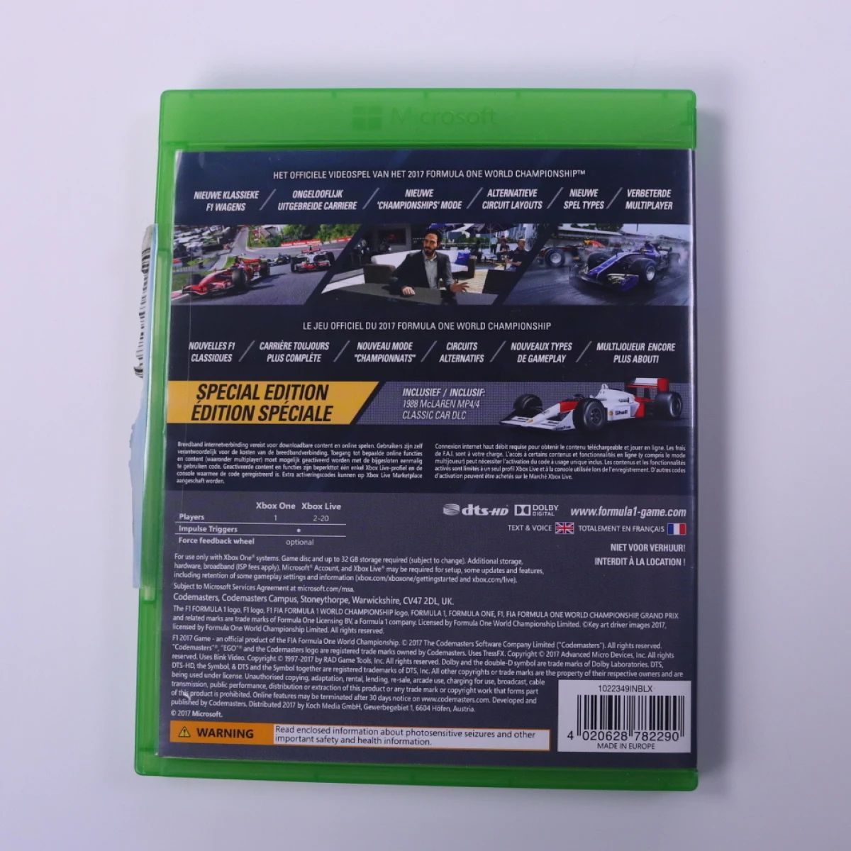 Xbox one - F1 2017 - productfoto 2