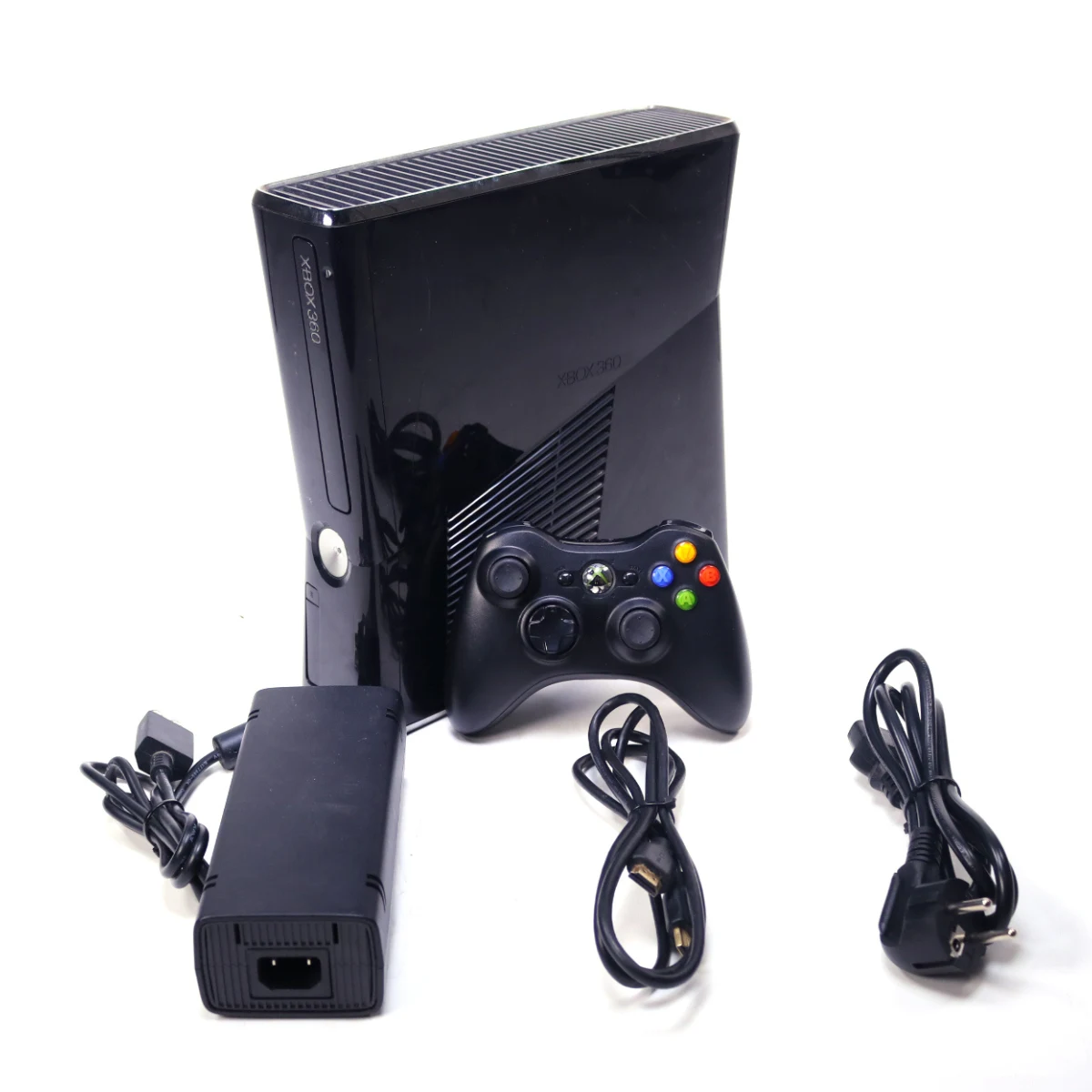 Xbox 360 - Slim Console [250GB / Zwart] - Console - productfoto 5