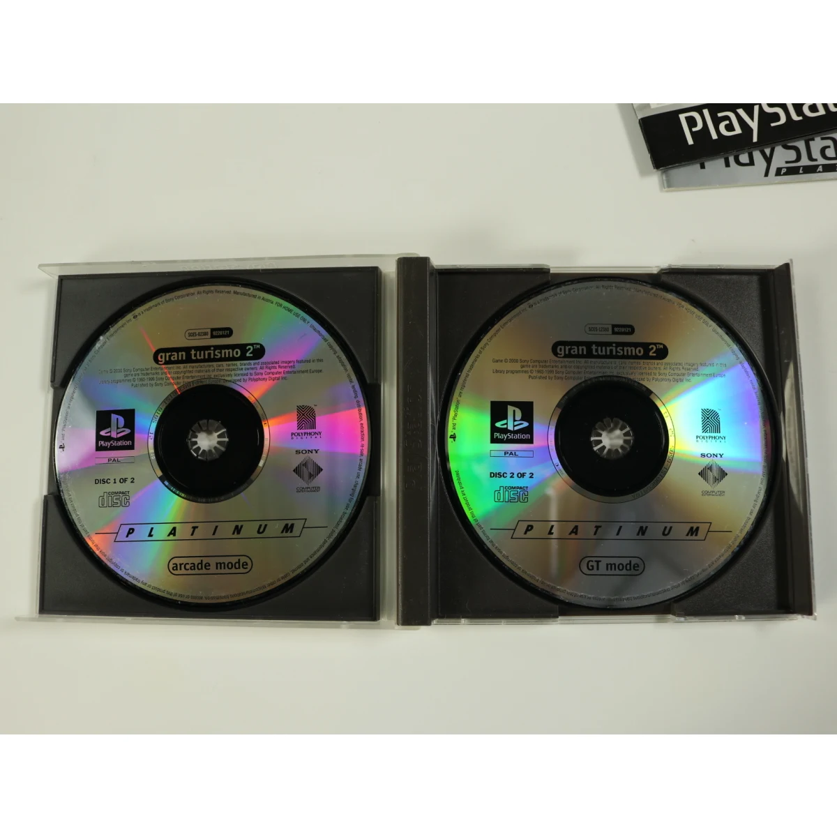 PlayStation 1 - Gran Turismo 2 [Platinum] - productfoto 4