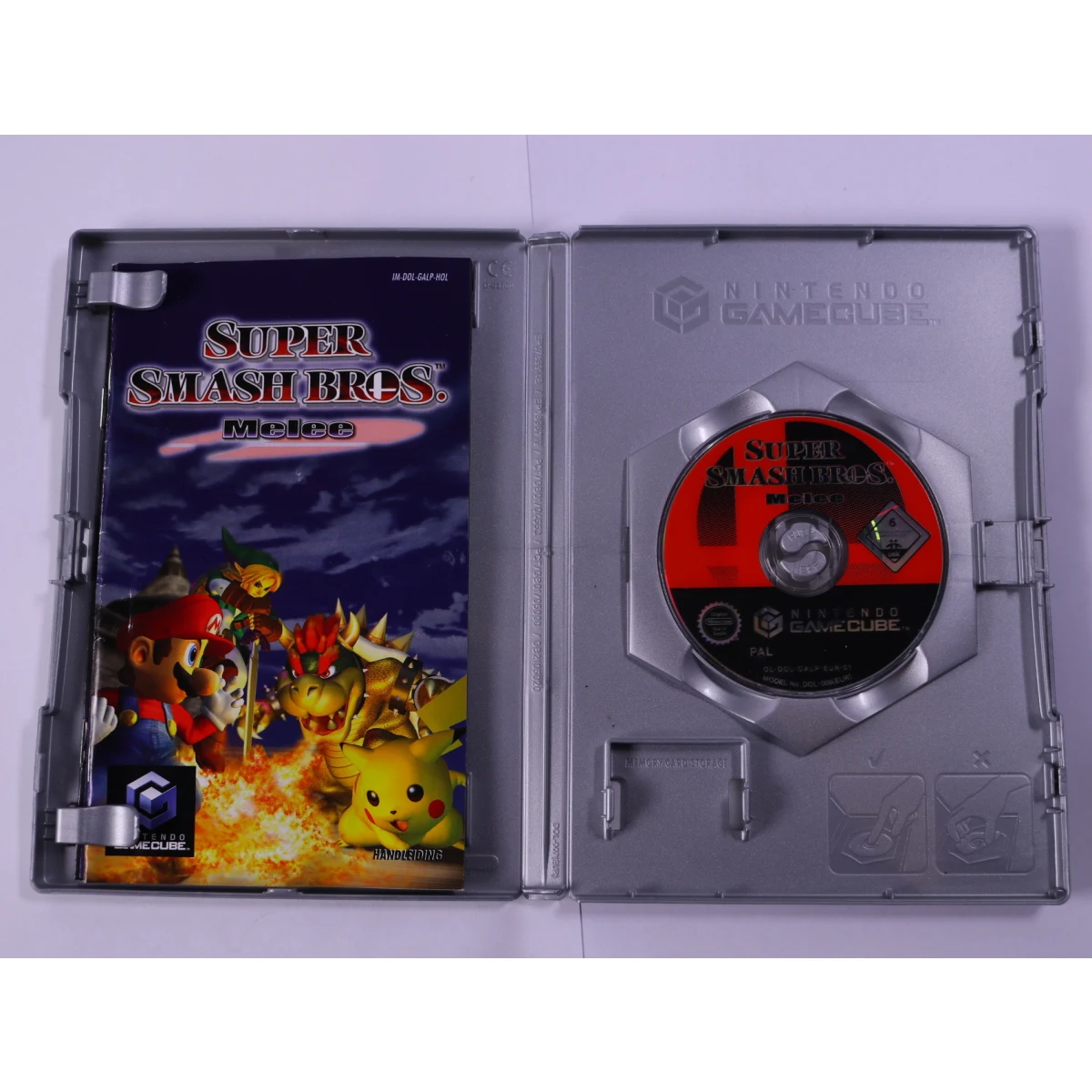 Nintendo GameCube - Super Smash Bros. Melee - productfoto 2